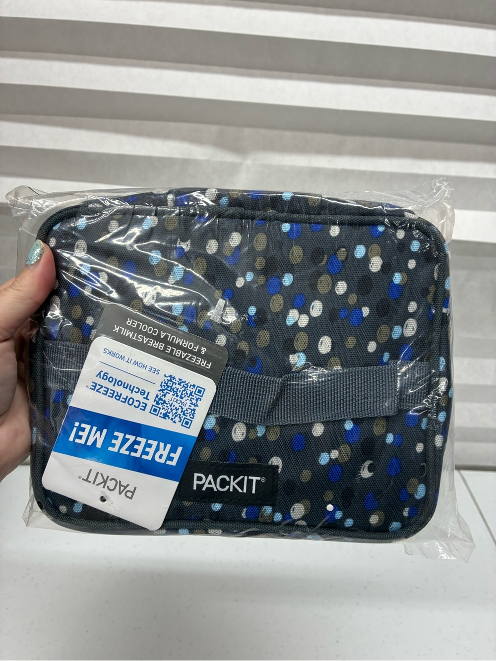 Packit freezable breastmilk formula cooler on the go scribble dots new with tags